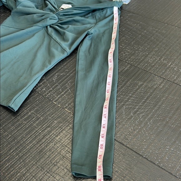 Aritzia Contour Off-the-Shoulder Twist Front Top in Deep Teal size  S - Picture 5 of 7